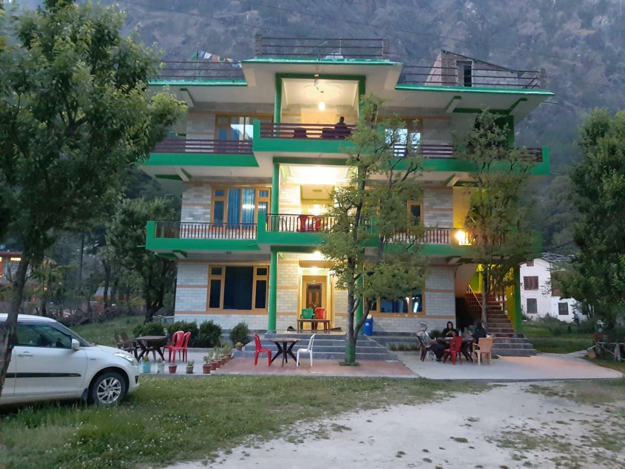 The Royal Orchard Kasol Ξενοδοχείο Εξωτερικό φωτογραφία