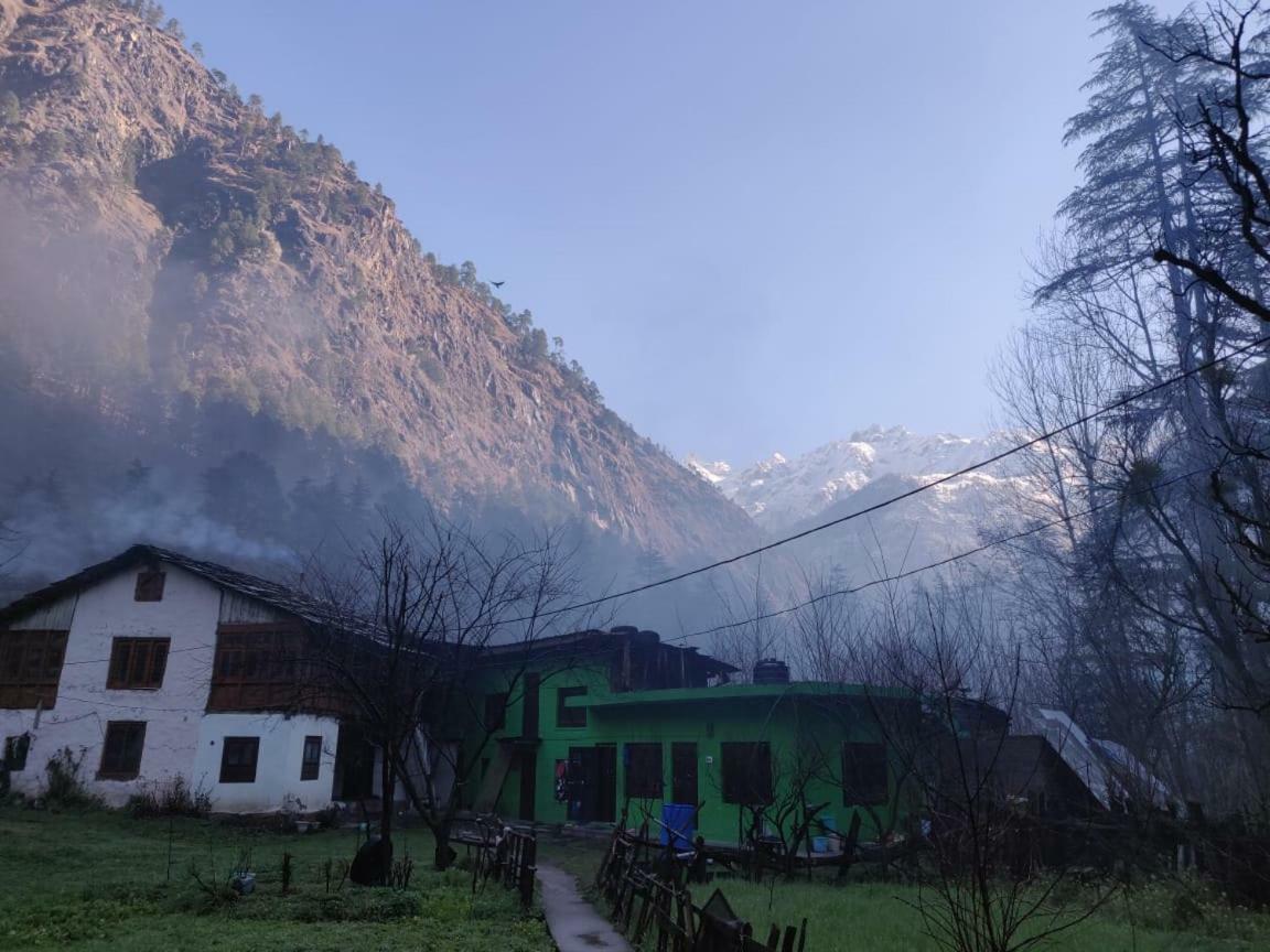 The Royal Orchard Kasol Ξενοδοχείο Εξωτερικό φωτογραφία